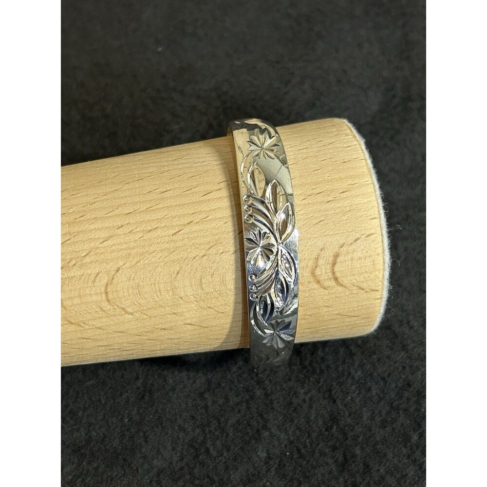 925 Sterling Silver Bracelet Sliding Closure Engraved Floral Motif J-259